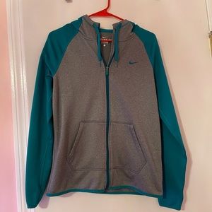 Nike Therma-Fit Zip-Up Hoodie - women’s small